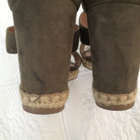 Merona Wedge Shoes - Picture 3 of 4